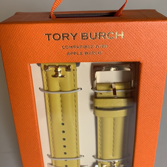 Tory Burch KIRA BAND FOR APPLE WATCH®, YELLOW LEATHER - Picture 11 of 15